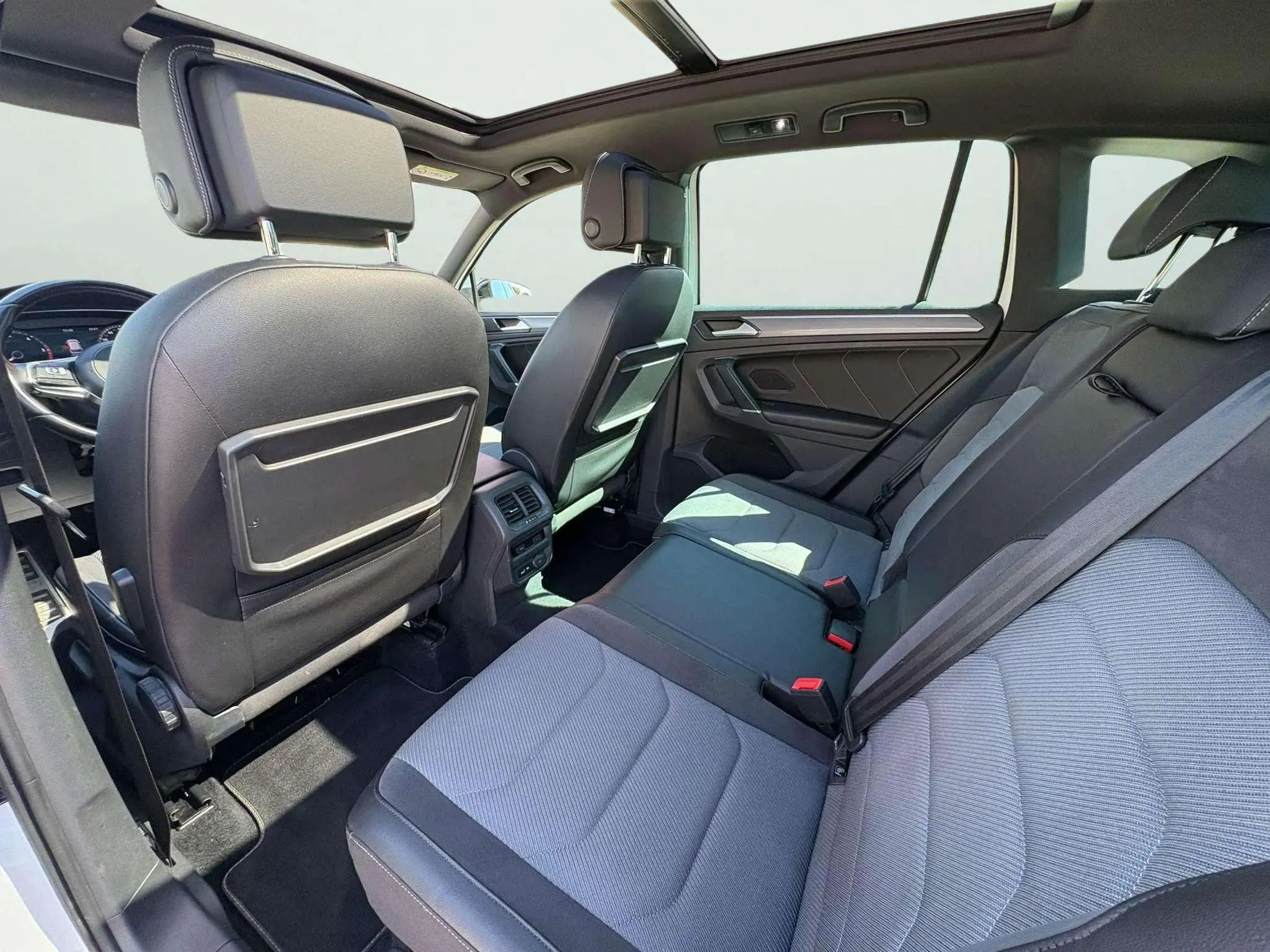 Volkswagen Tiguan Sport 2.0 TDI 4Motion DSG - foto 18