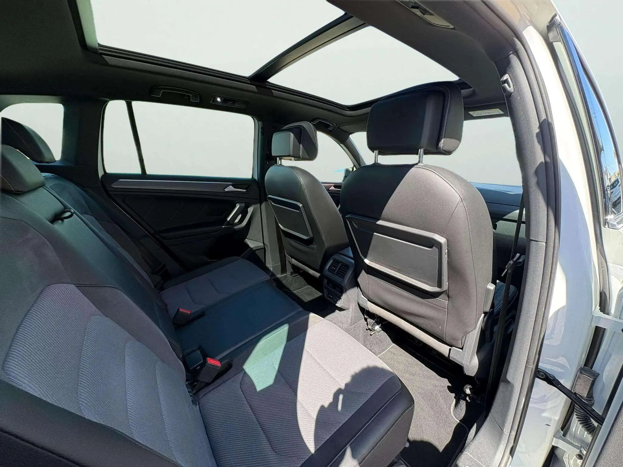 Volkswagen Tiguan Sport 2.0 TDI 4Motion DSG - foto 17