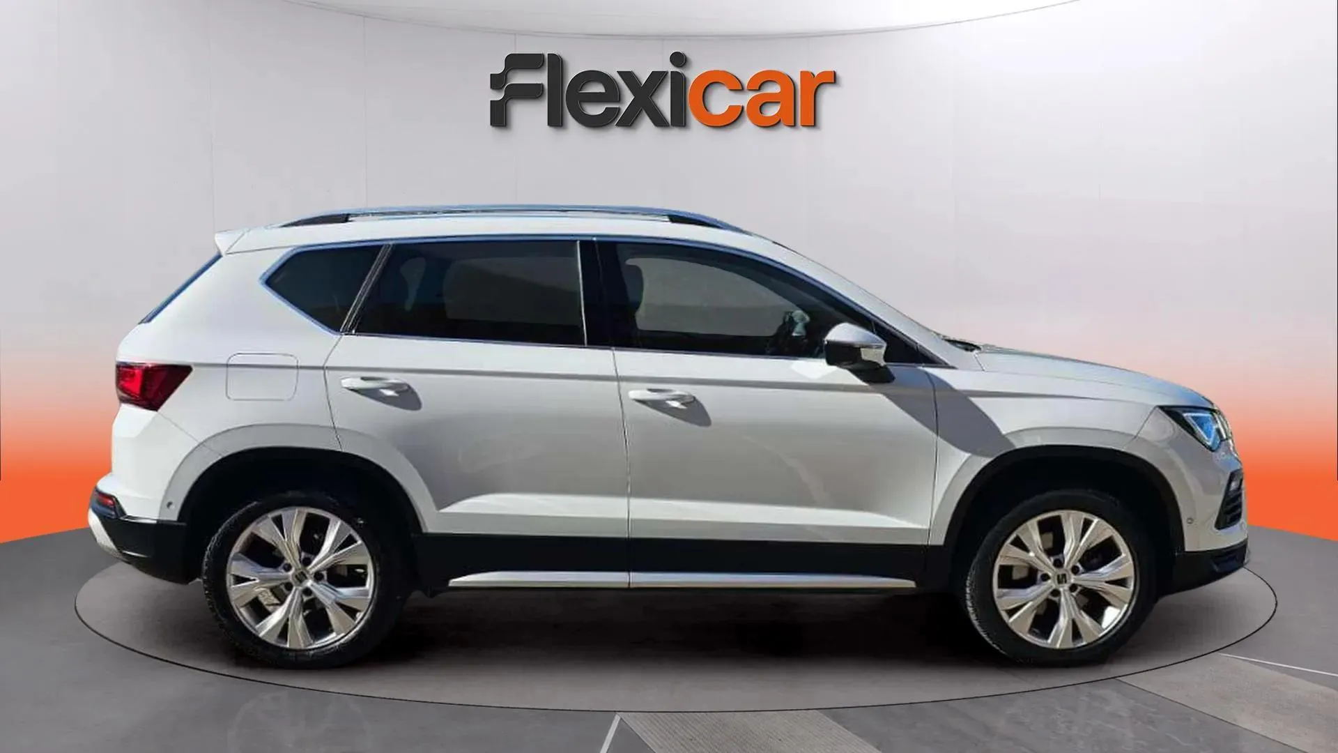 SEAT Ateca 2.0 TDI DSG Style XM - foto 8