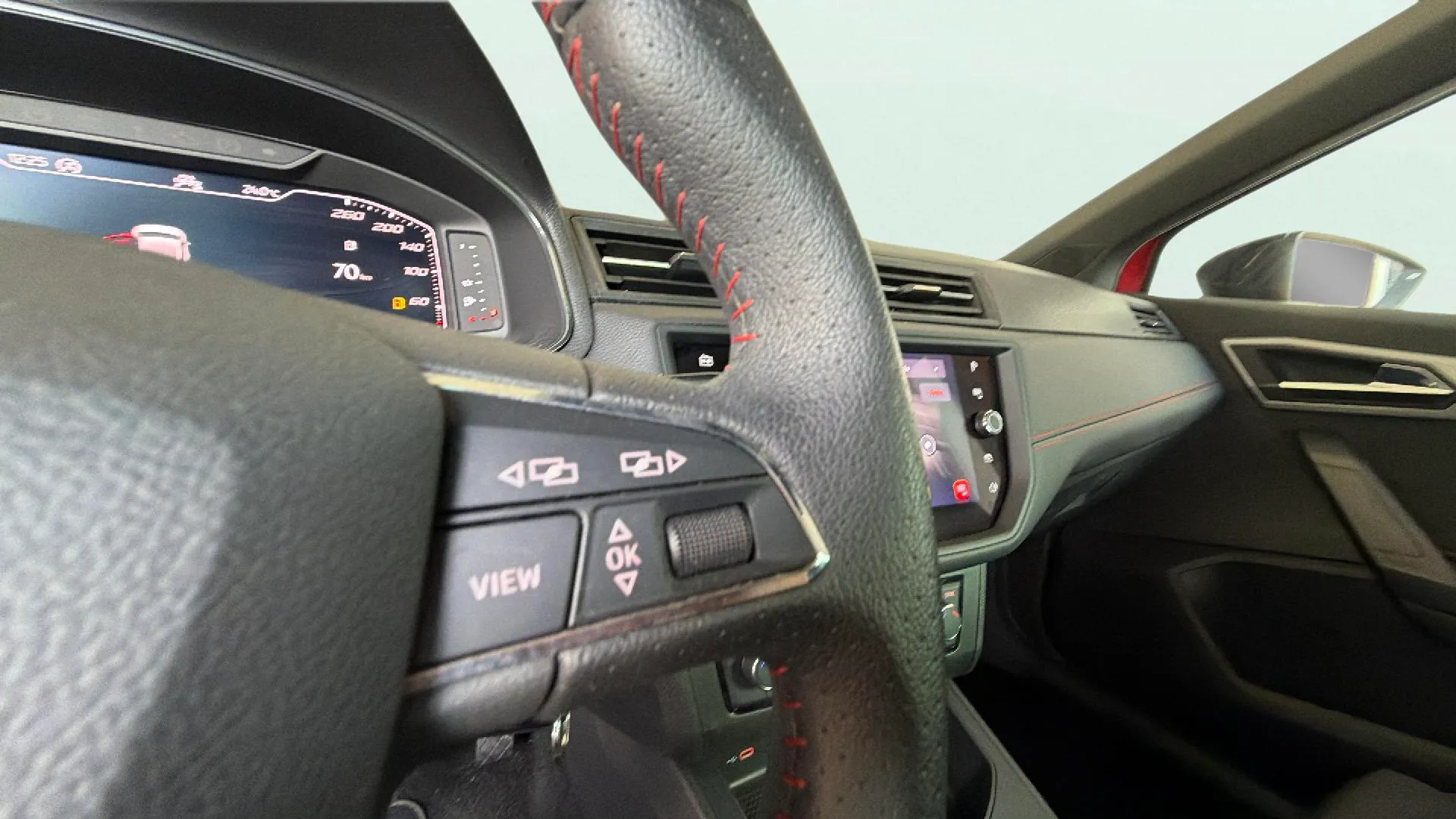 SEAT Ibiza 1.0 TSI FR Plus - foto 17