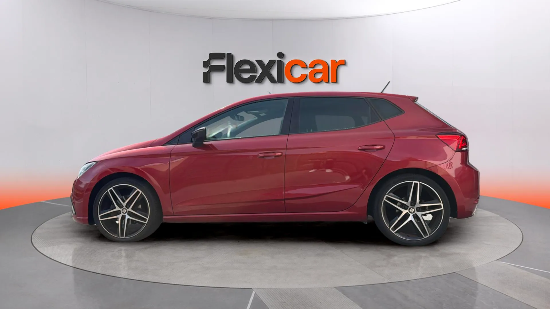 SEAT Ibiza 1.0 TSI FR Plus - foto 4