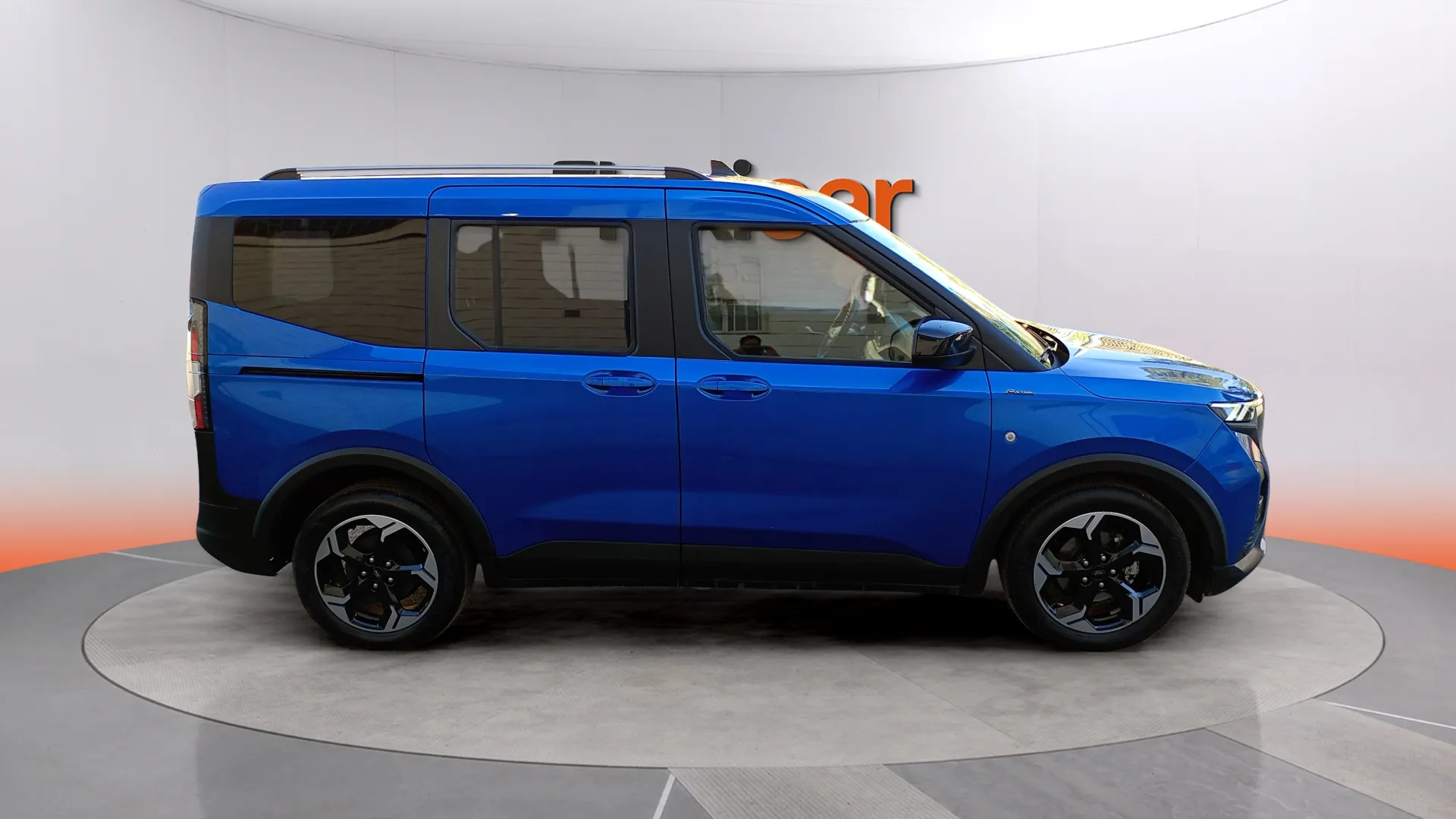 Ford Tourneo Courier 1.0 EcoBoost Active - foto 3