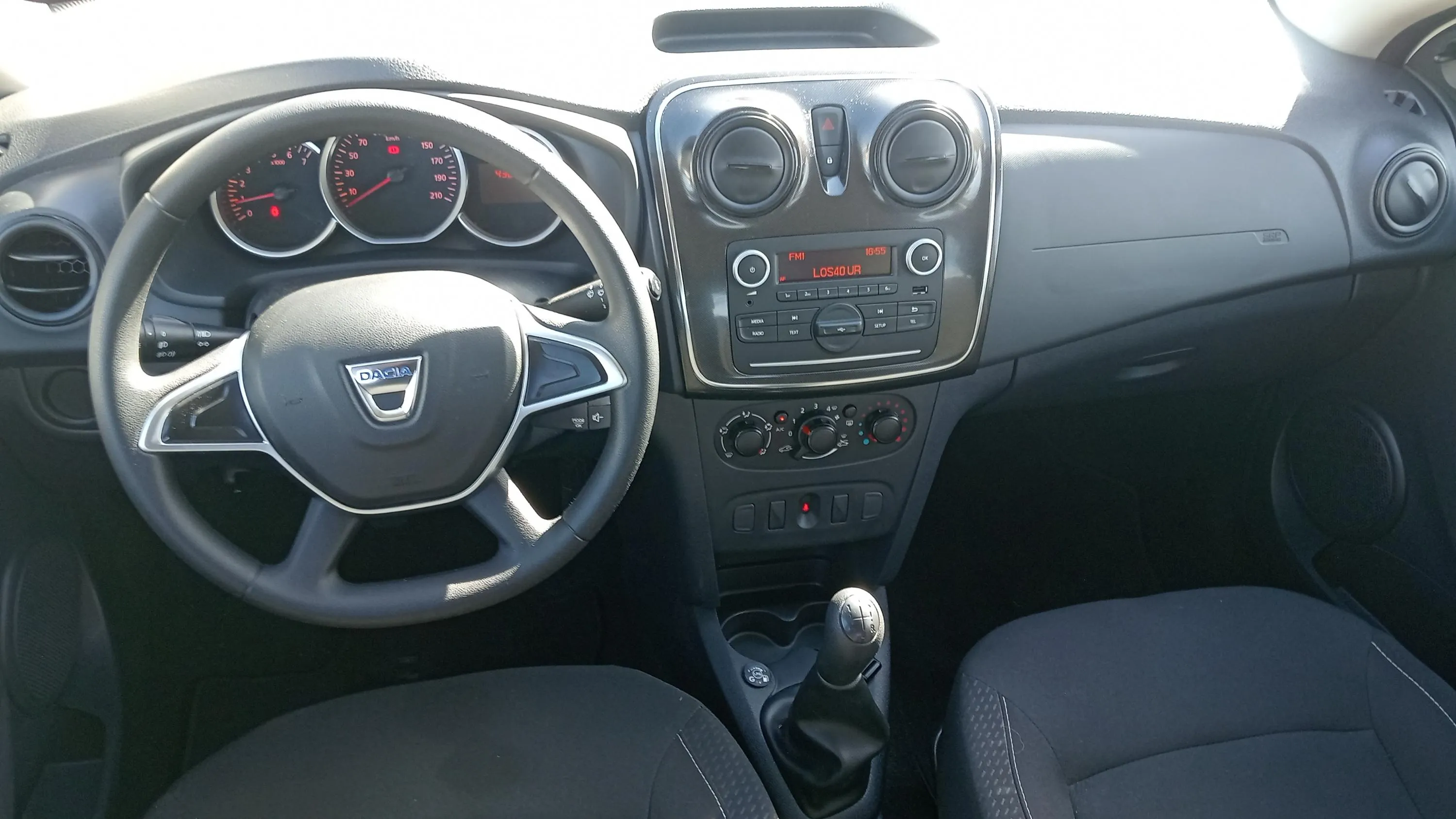 Dacia Sandero Comfort TCe 1.0 - foto 15