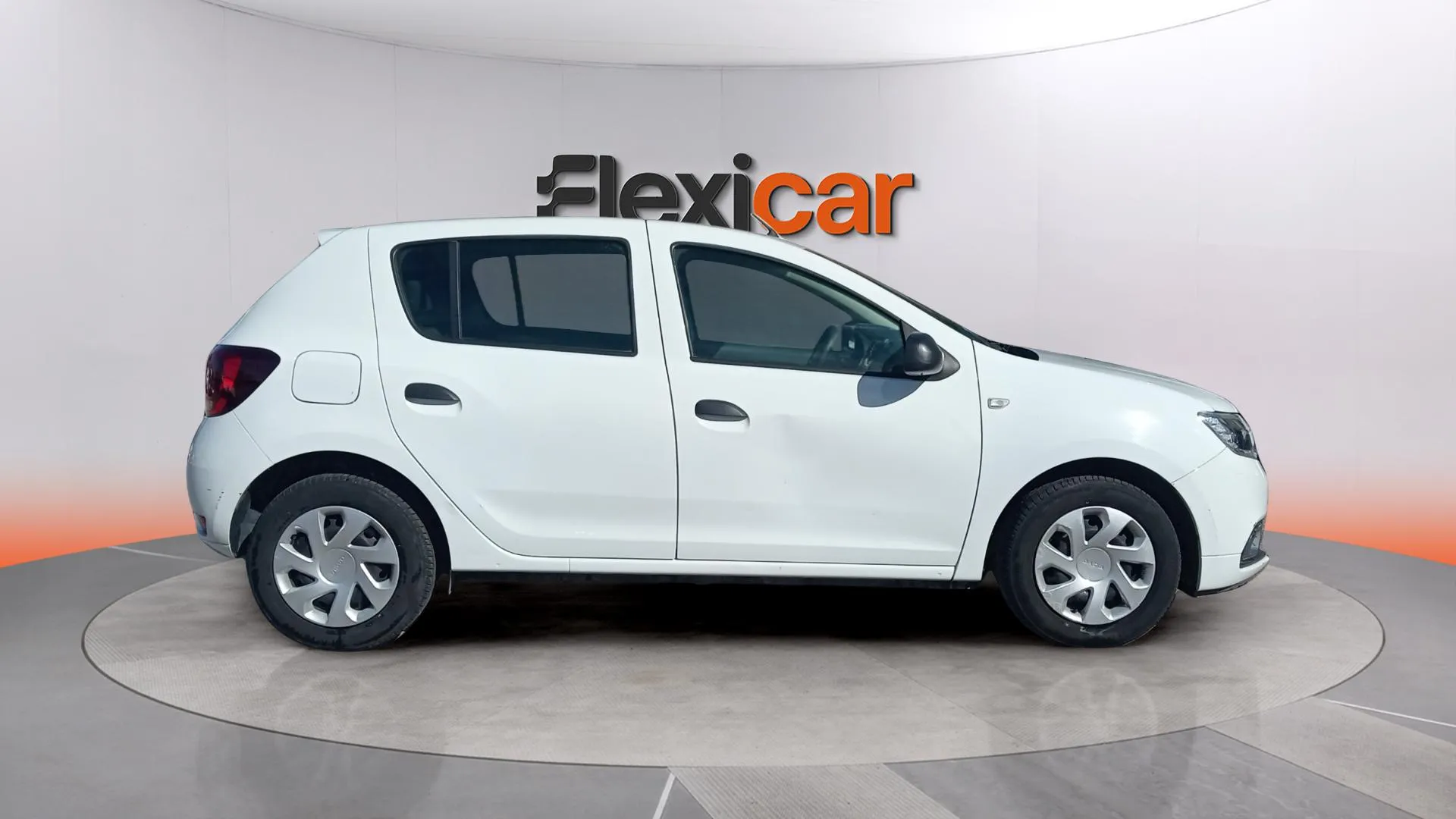 Dacia Sandero Comfort TCe 1.0 - foto 12