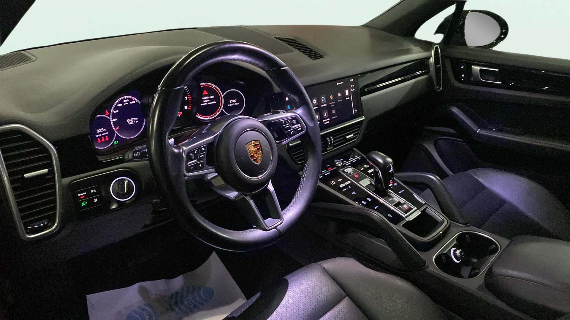 Porsche Cayenne - foto 25