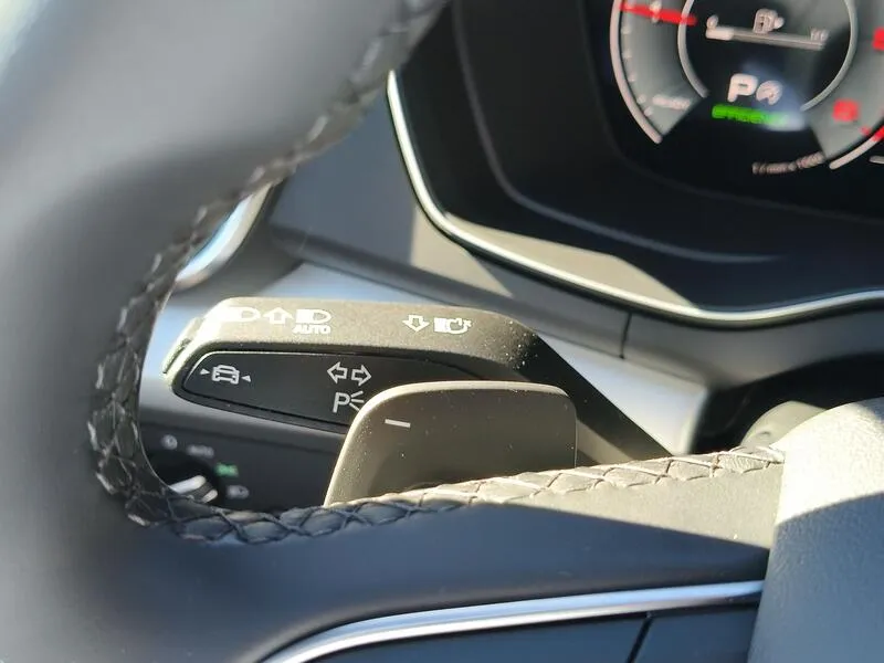 Audi Q5 S line 40 TDI quattro-ultra - foto 29