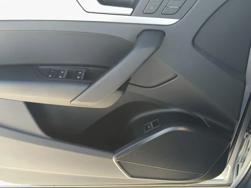 Audi Q5 S line 40 TDI quattro-ultra - foto 32