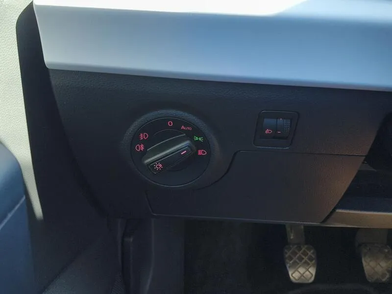 SEAT Ibiza 1.0 TSI Reference XL - foto 26