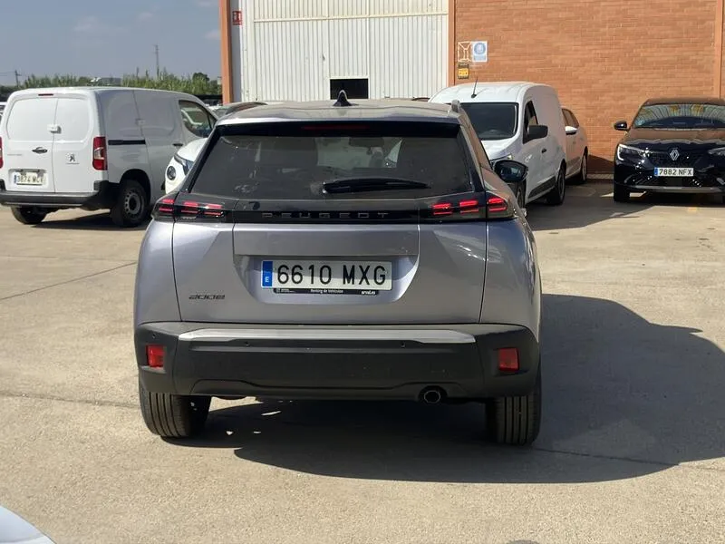 Peugeot 2008 Allure 1.2 PureTech - foto 5