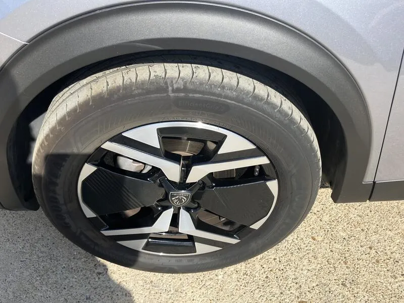 Peugeot 2008 Allure 1.2 PureTech - foto 19