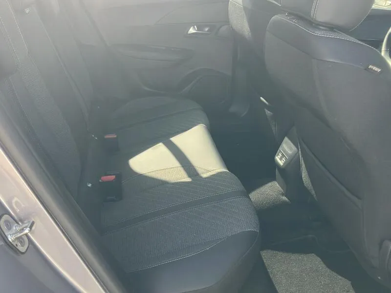 Peugeot 2008 Allure 1.2 PureTech - foto 31