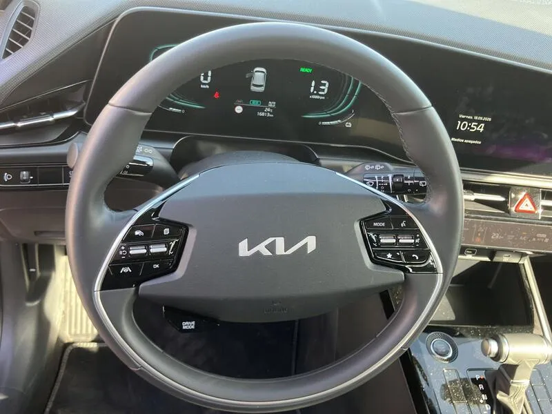 Kia Niro 1.6 GDi HEV Concept - foto 14