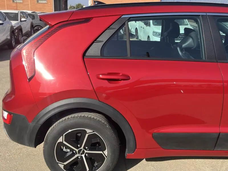 Kia Niro 1.6 GDi HEV Concept - foto 24