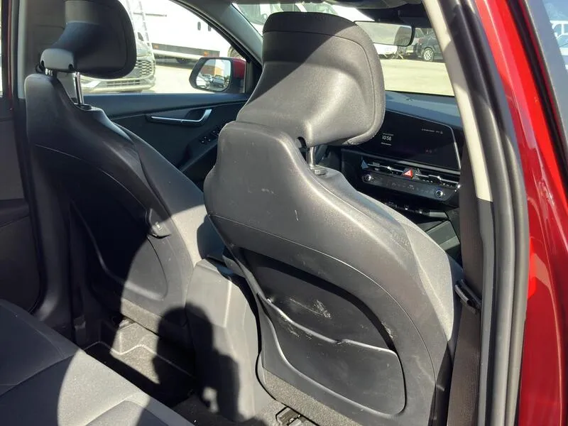 Kia Niro 1.6 GDi HEV Concept - foto 31