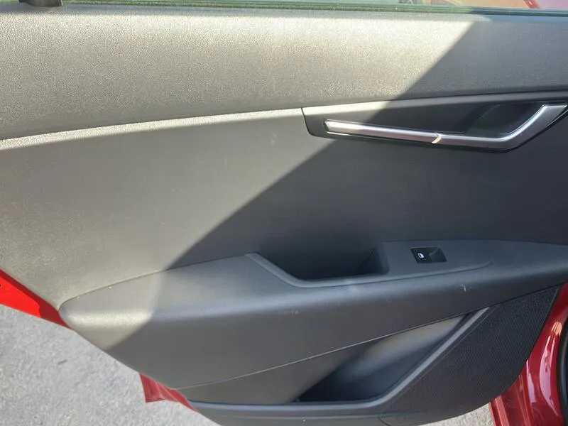Kia Niro 1.6 GDi HEV Concept - foto 34