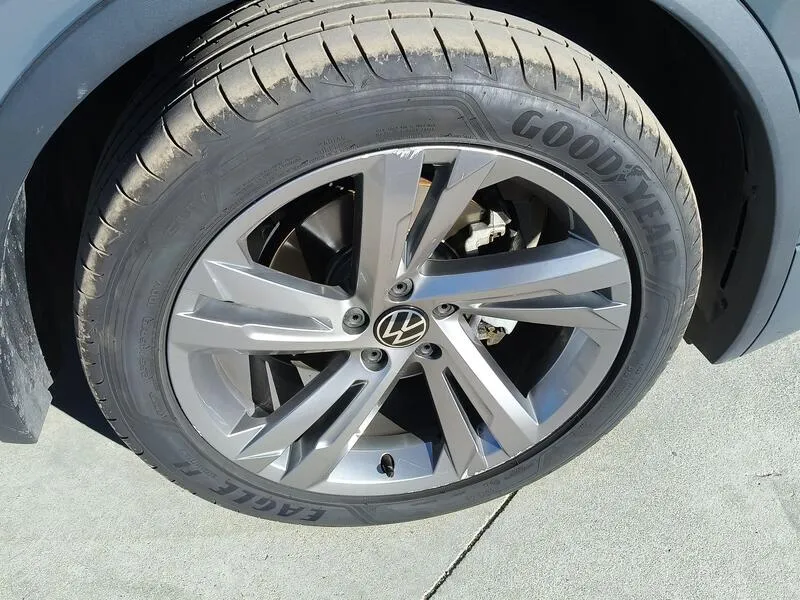 Volkswagen Tiguan R-Line 2.0 TDI - foto 45