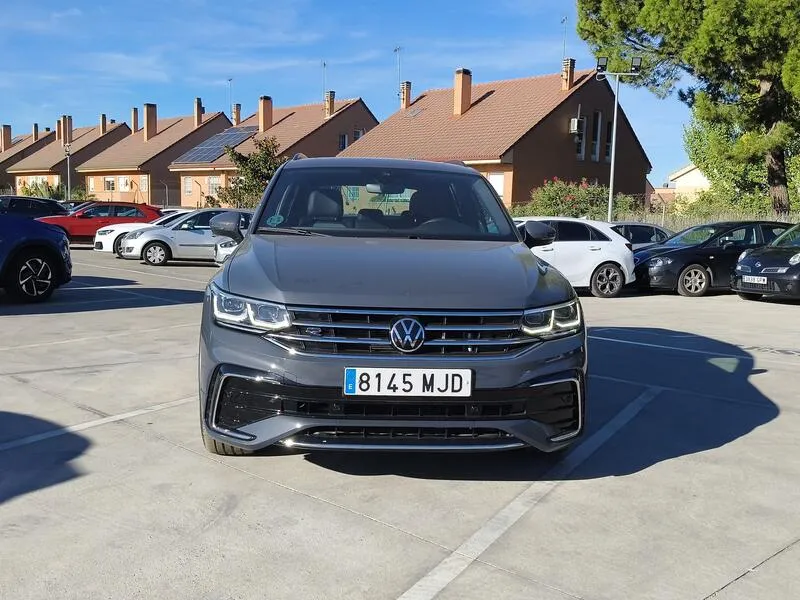 Volkswagen Tiguan R-Line 2.0 TDI - foto 9