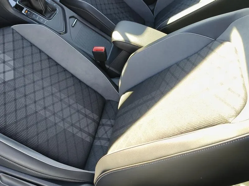 Volkswagen Tiguan R-Line 2.0 TDI - foto 34