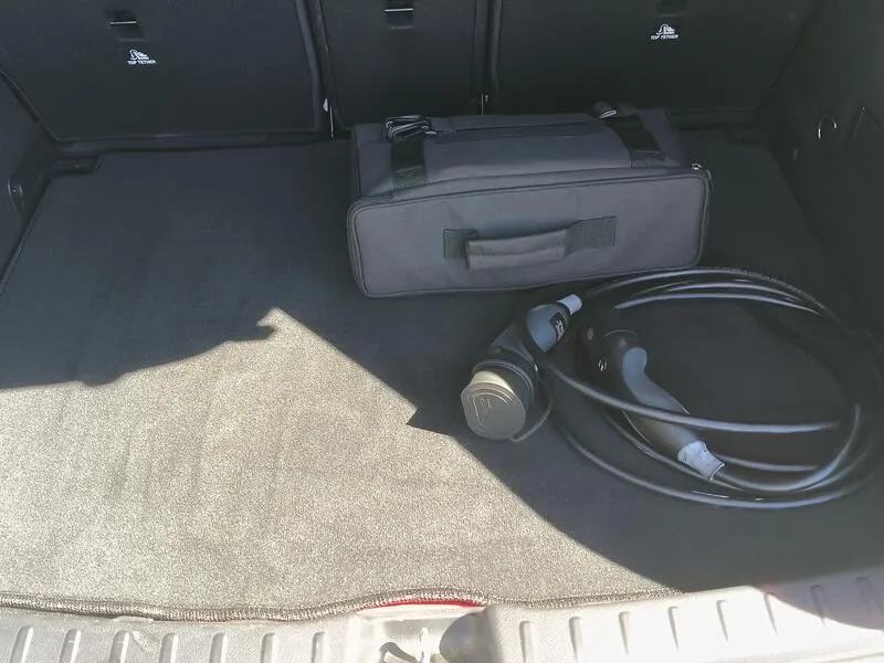 Mercedes-Benz GLA 250e - foto 35