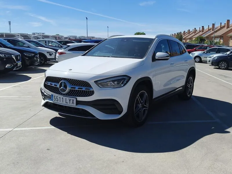 Mercedes-Benz GLA 250e