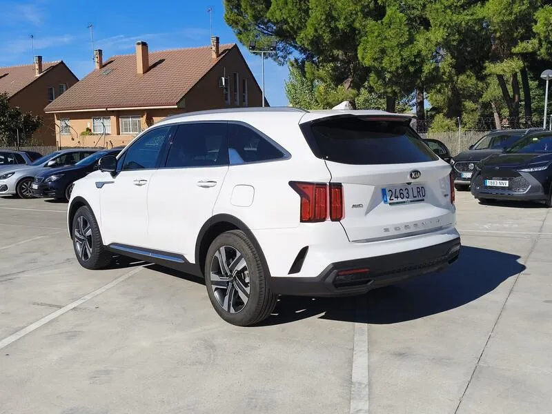 Kia Sorento 1.6 T-GDi PHEV Emotion 4x4 7 plazas - foto 4