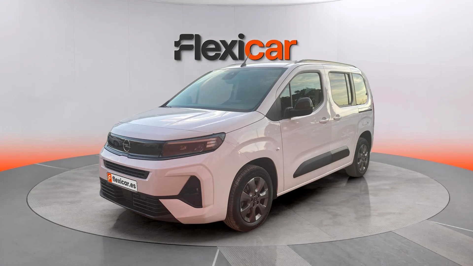 Opel Combo 1.5 Td MT6 €6.4 - foto 3