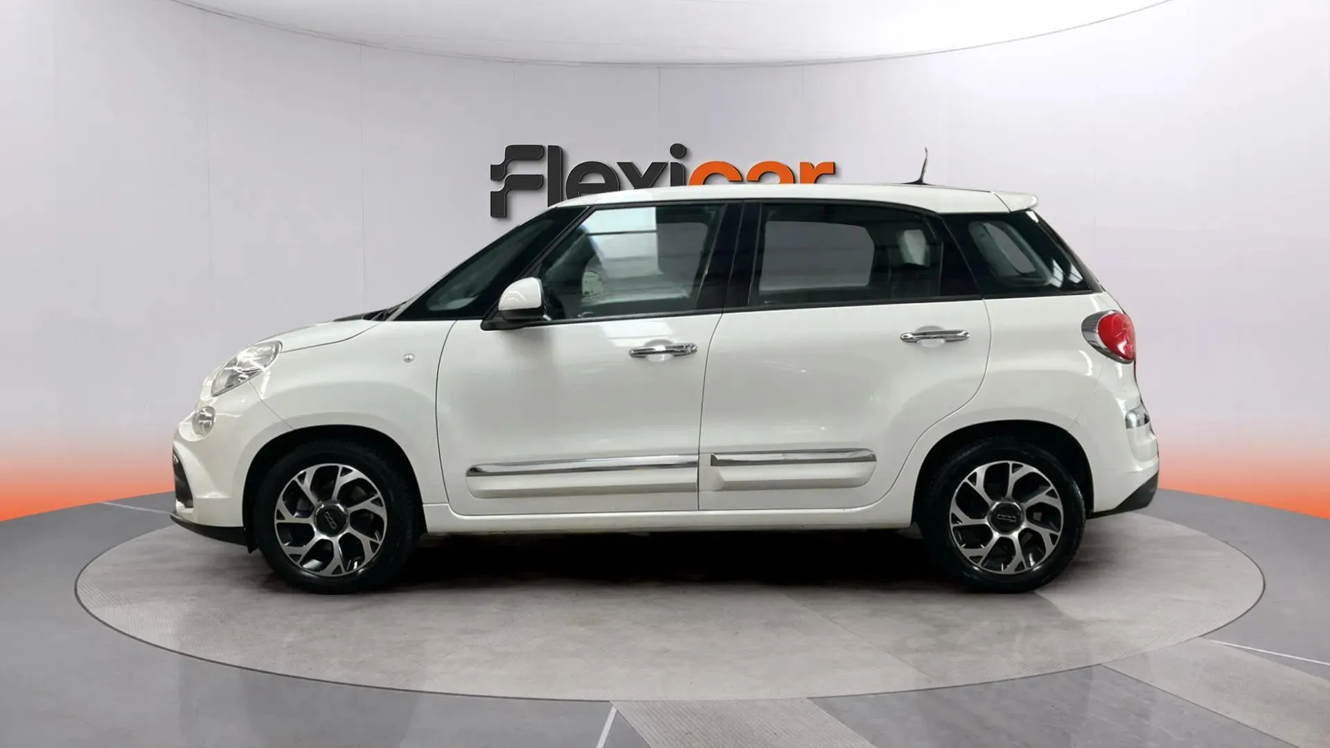 Fiat 500L 1.4 16v Lounge - foto 4