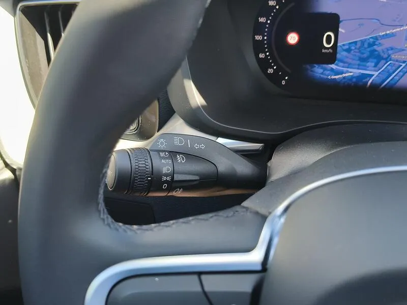 Volvo XC60 2.0 B4 D Core - foto 26