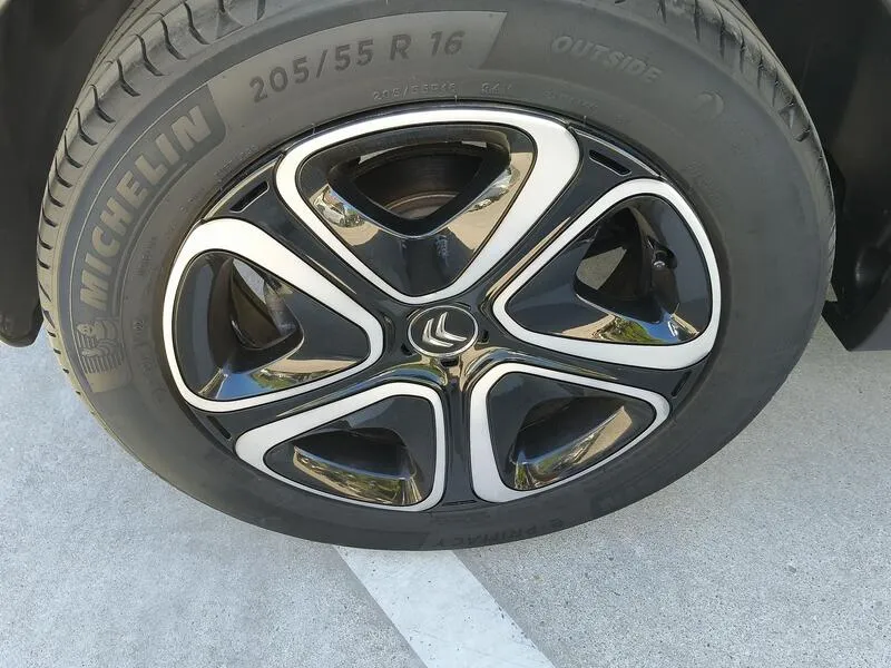Citroën C3 BlueHDi Feel - foto 40