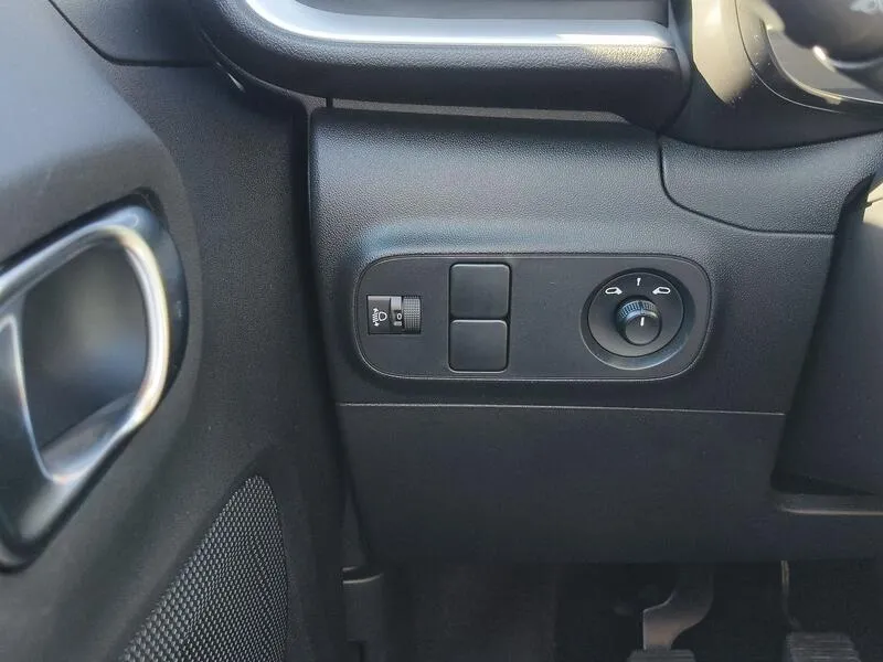 Citroën C3 BlueHDi Feel - foto 28