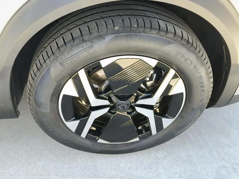 Peugeot 2008 GT BlueHDi 130 - foto 43