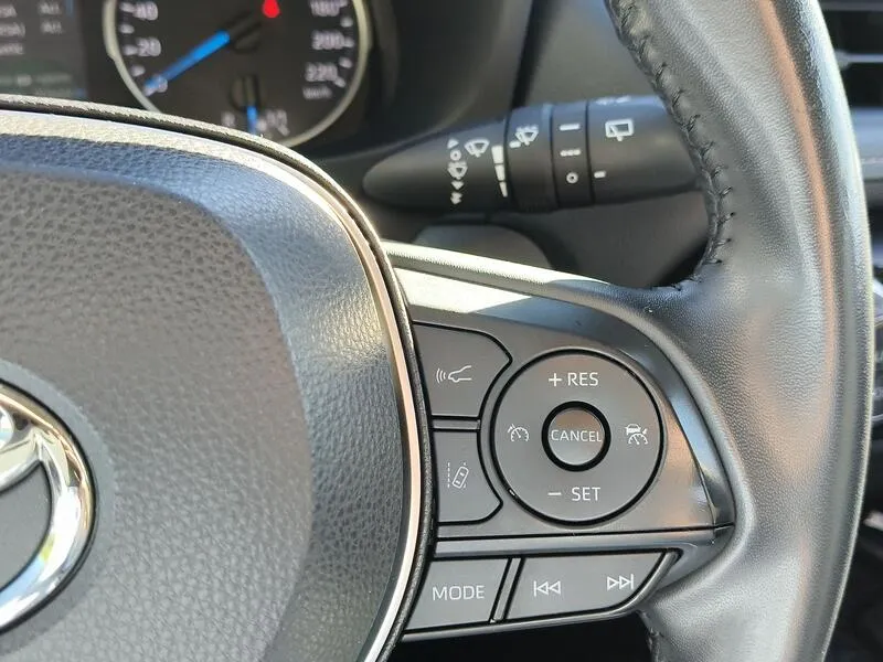Toyota RAV4 2.5l 220H Business - foto 21