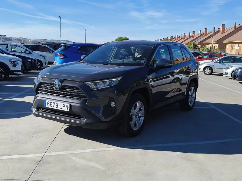 Toyota RAV4 2.5l 220H Business