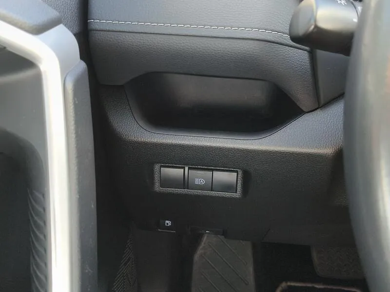 Toyota RAV4 2.5l 220H Business - foto 25