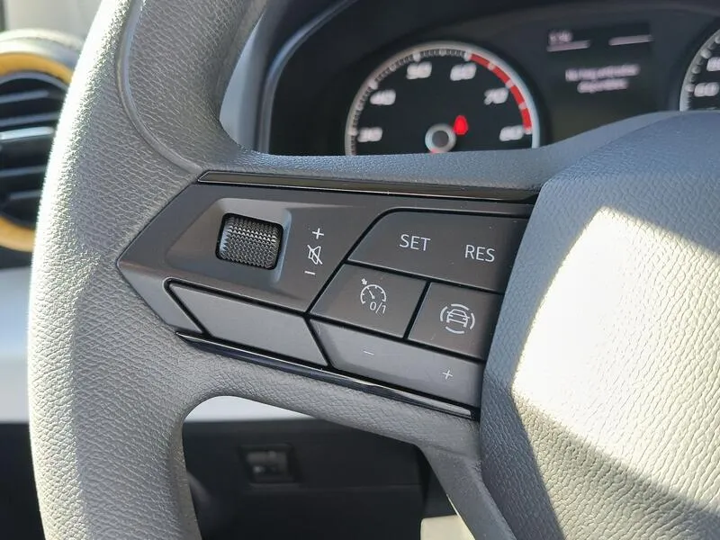 SEAT Arona 1.0 TSI Reference - foto 24