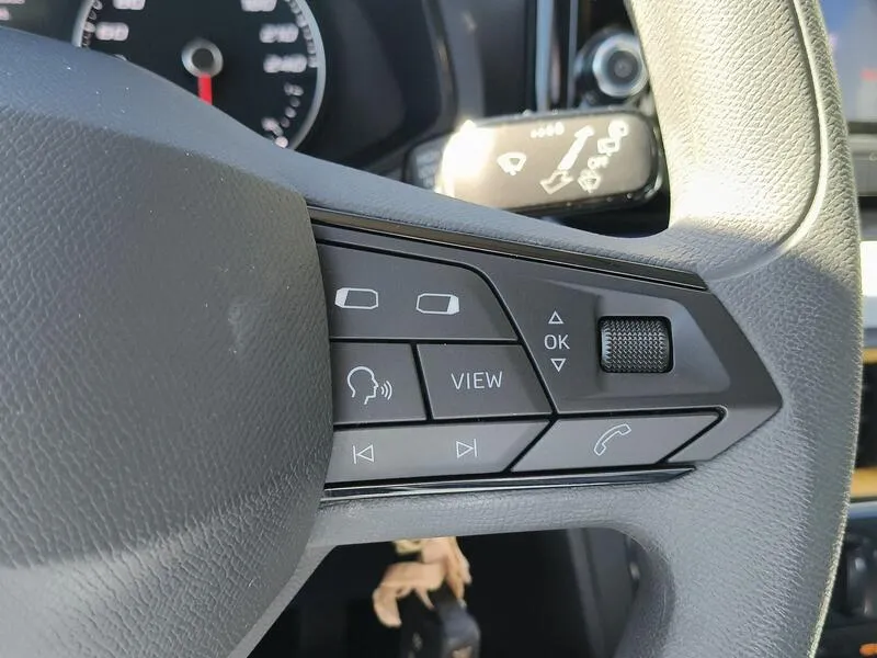 SEAT Arona 1.0 TSI Reference - foto 22