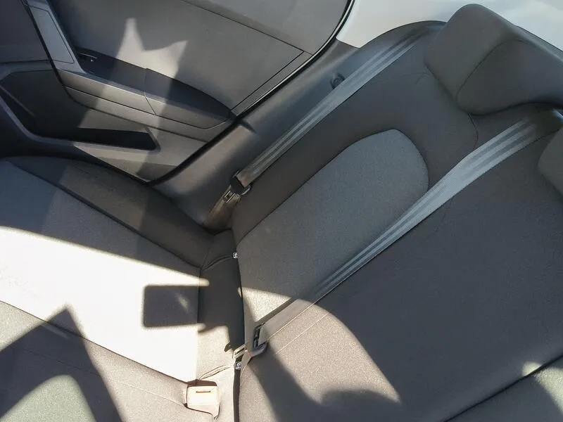 SEAT Arona 1.0 TSI Reference - foto 31