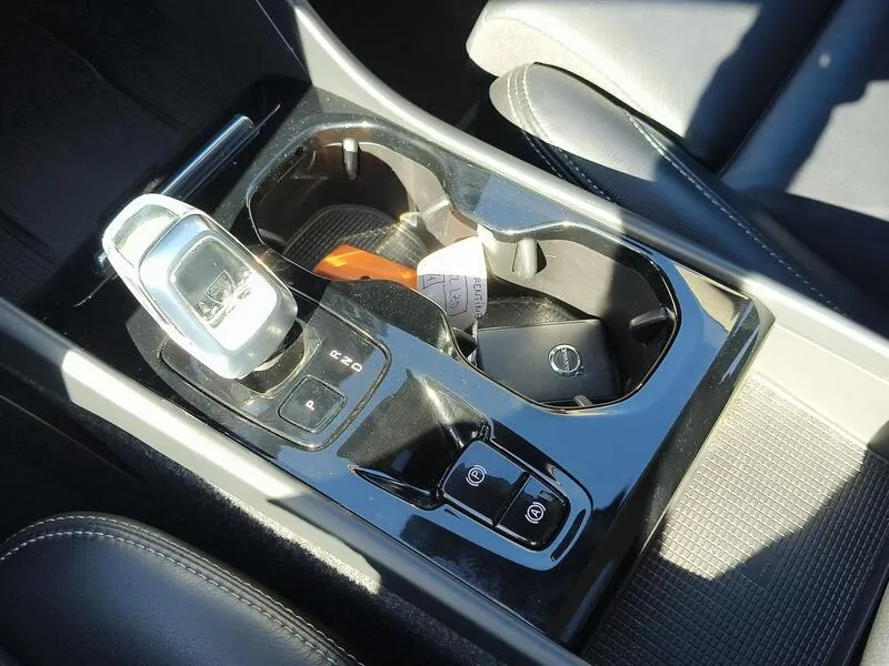 Volvo XC40 1.5 T4 Twin Recharge Plus Bright - foto 14