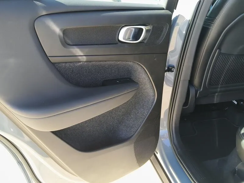Volvo XC40 1.5 T4 Twin Recharge Plus Bright - foto 34