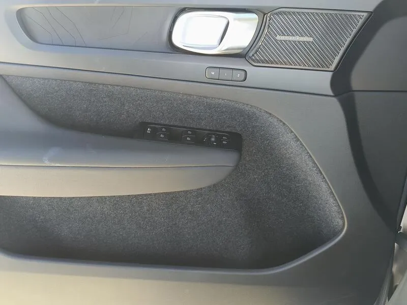 Volvo XC40 1.5 T4 Twin Recharge Plus Bright - foto 29