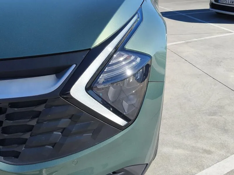 Kia Sportage 1.6 T-GDi PHEV Drive 4x4 - foto 43