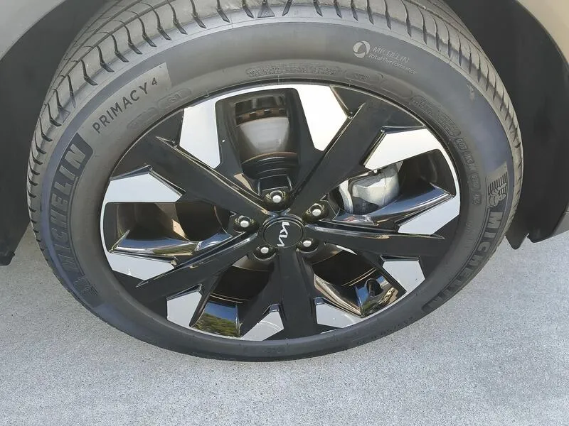 Kia Sportage 1.6 T-GDi PHEV Drive 4x4 - foto 40
