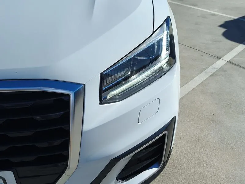 Audi Q2 Design 30 TFSI - foto 42