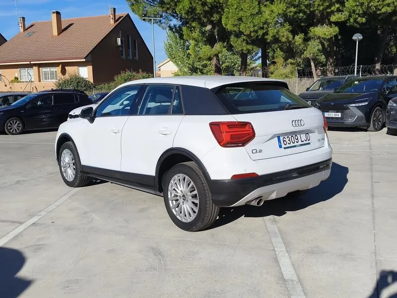 Audi Q2 Design 30 TFSI - foto 4