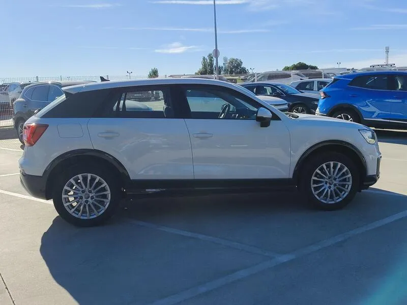 Audi Q2 Design 30 TFSI - foto 7