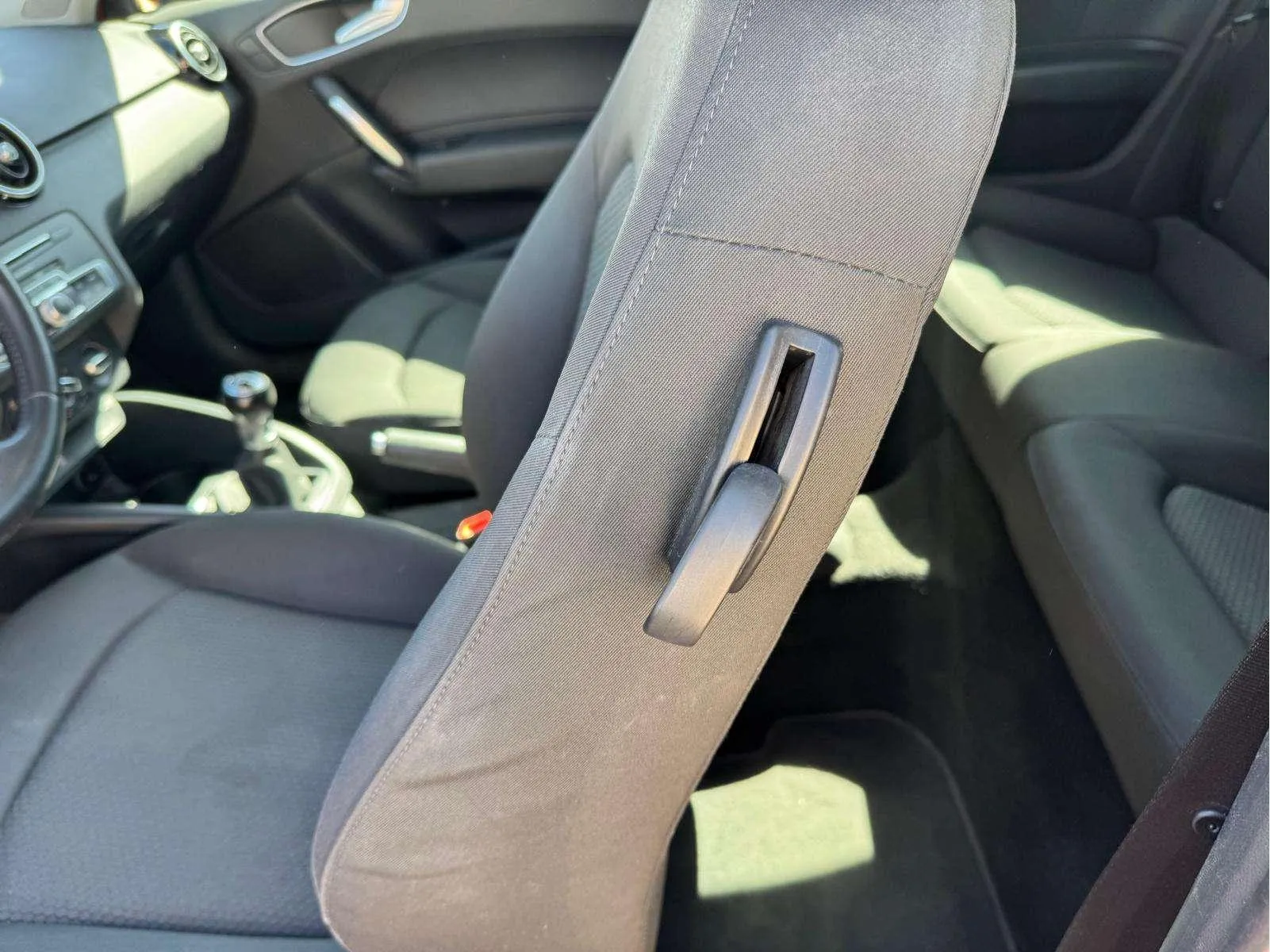 Audi A1 Adrenalin 1.0 TFSI - foto 17
