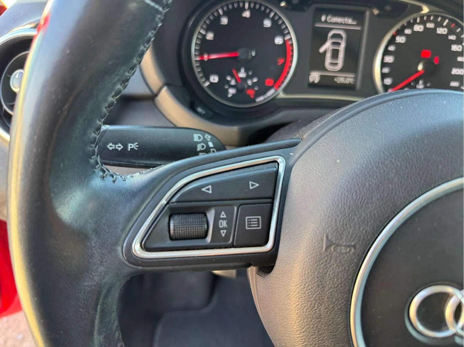 Audi A1 Adrenalin 1.0 TFSI - foto 12