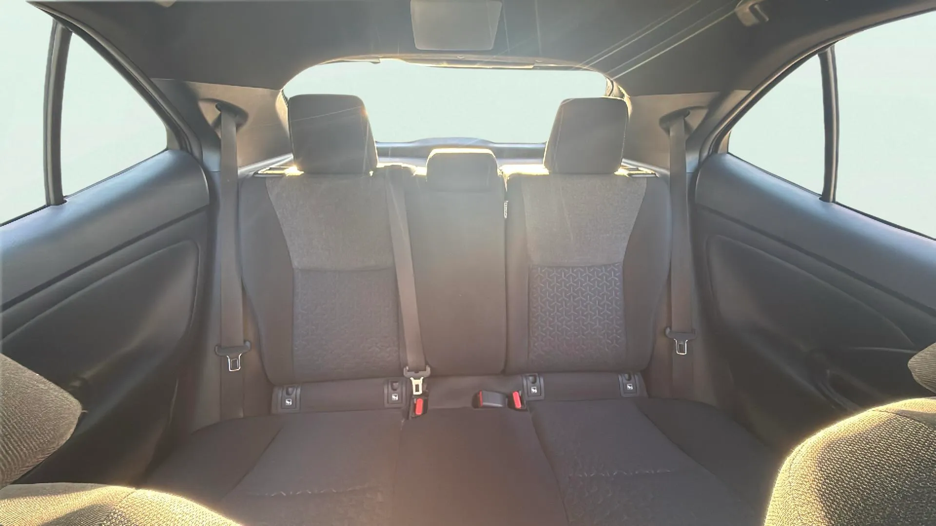 Toyota Yaris Cross 1.5 120H Active Tech Pack Confort - foto 19