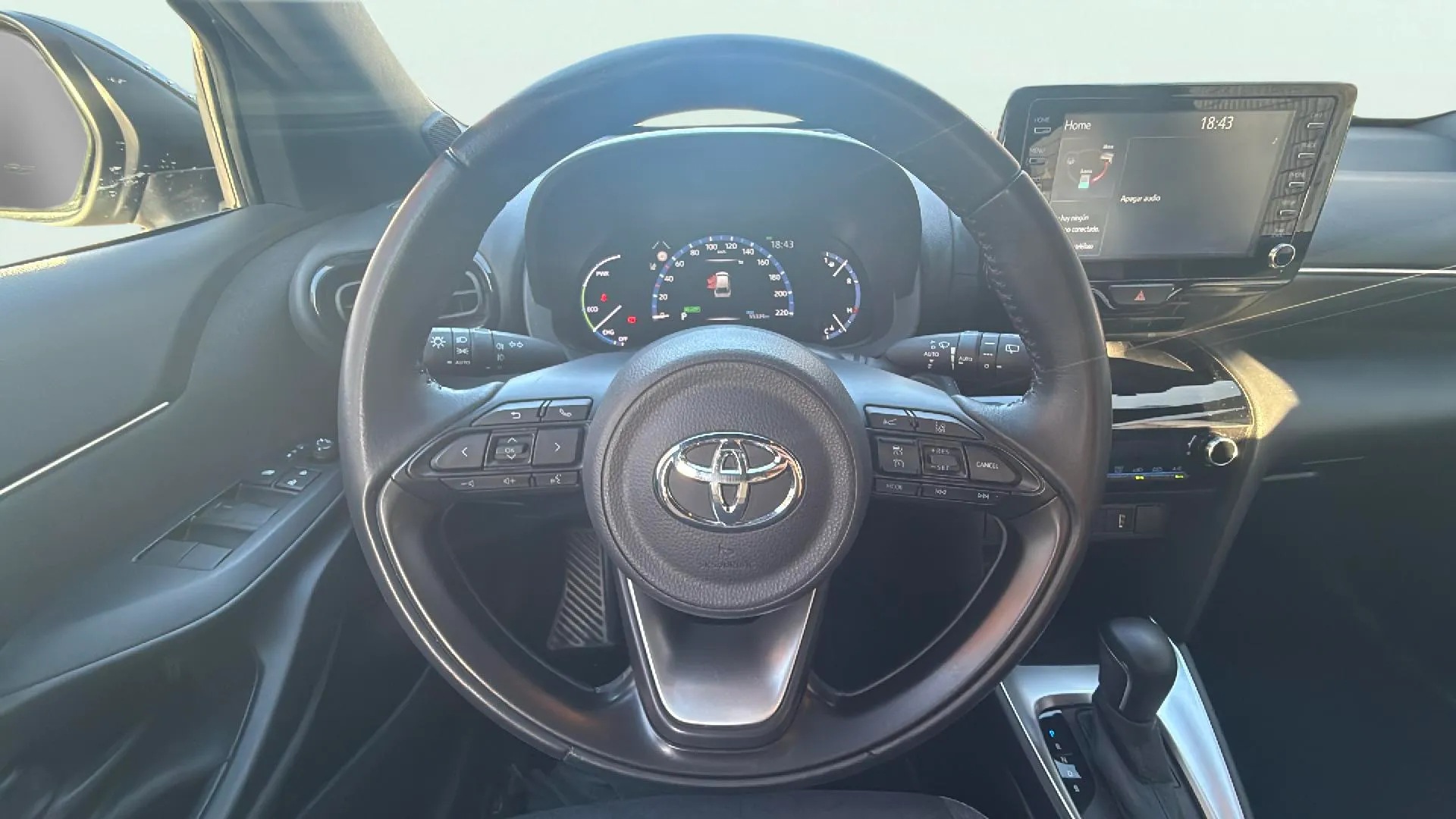 Toyota Yaris Cross 1.5 120H Active Tech Pack Confort - foto 10