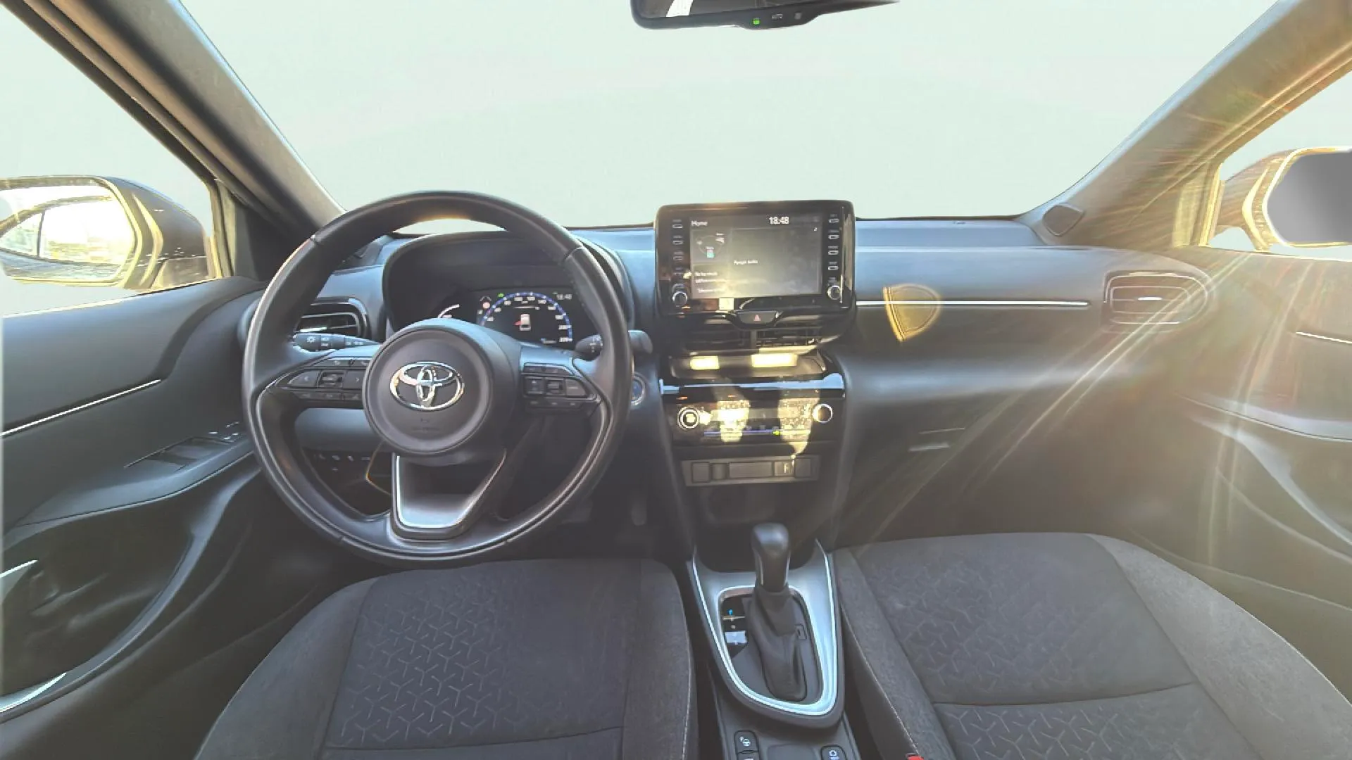 Toyota Yaris Cross 1.5 120H Active Tech Pack Confort - foto 11